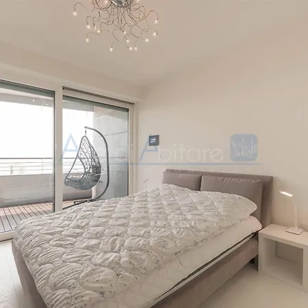 Appartamento Torre Mizar 11 *